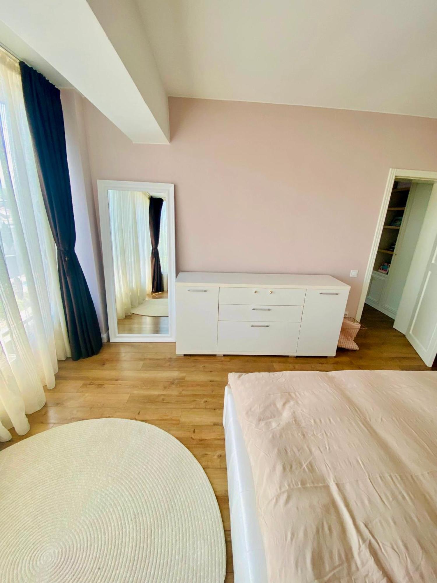 La Maison De Macarons, Your Sweet Home In Cluj ภายนอก รูปภาพ
